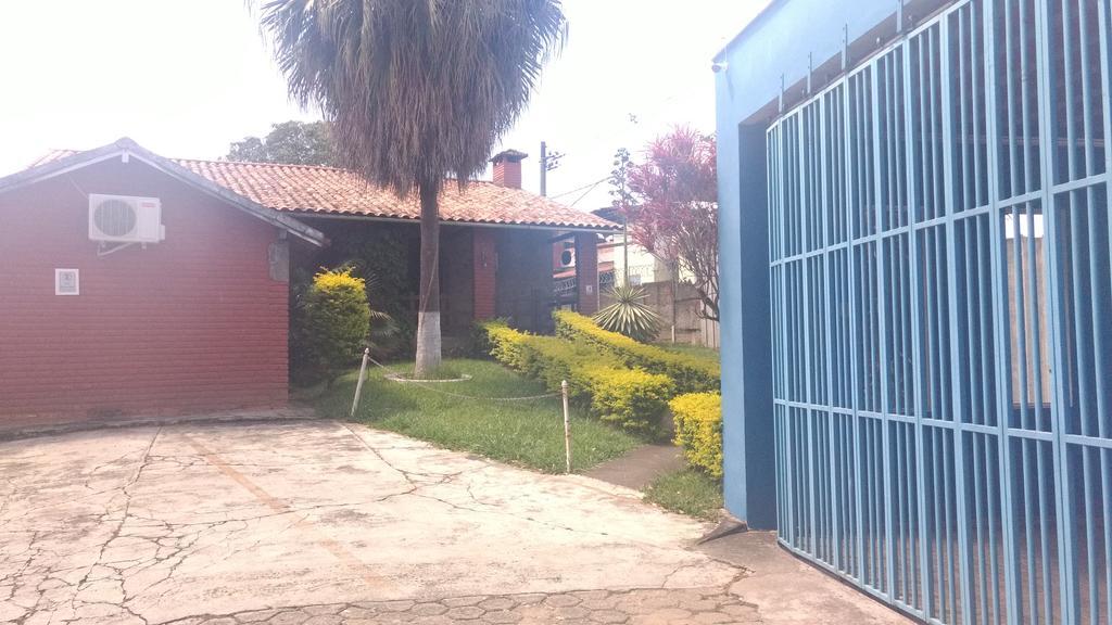סנטה קרוז דה מינאס Pousada Clube Santa Cruz מראה חיצוני תמונה
